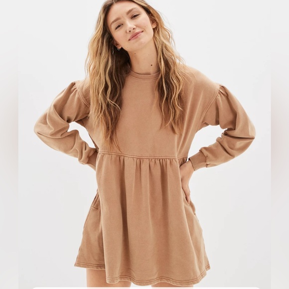 American Eagle Outfitters Dresses & Skirts - American Eagle long sleeve fleece dress